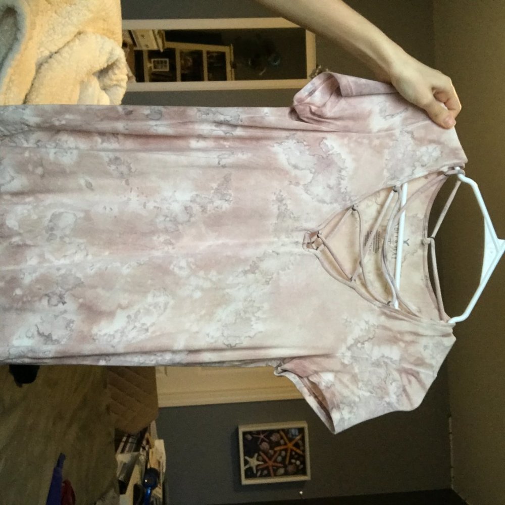 American Eagle Soft and Sexy Tee Front Lace Up - Picture 3 of 5